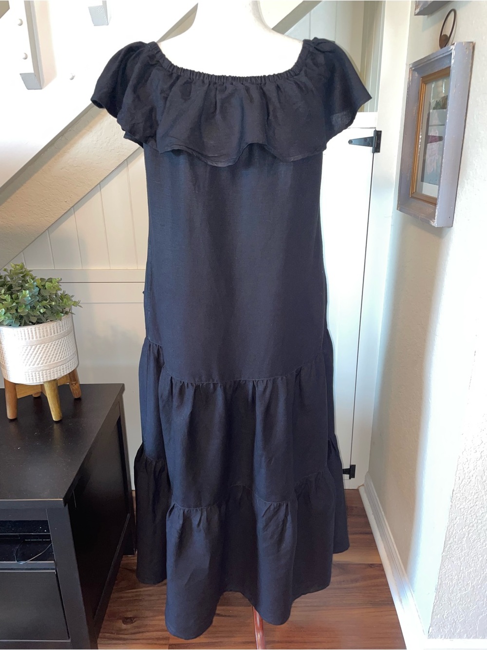 Tommy Bahama St Lucia Black Linen Off Shoulder Tiered Maxi Dress M